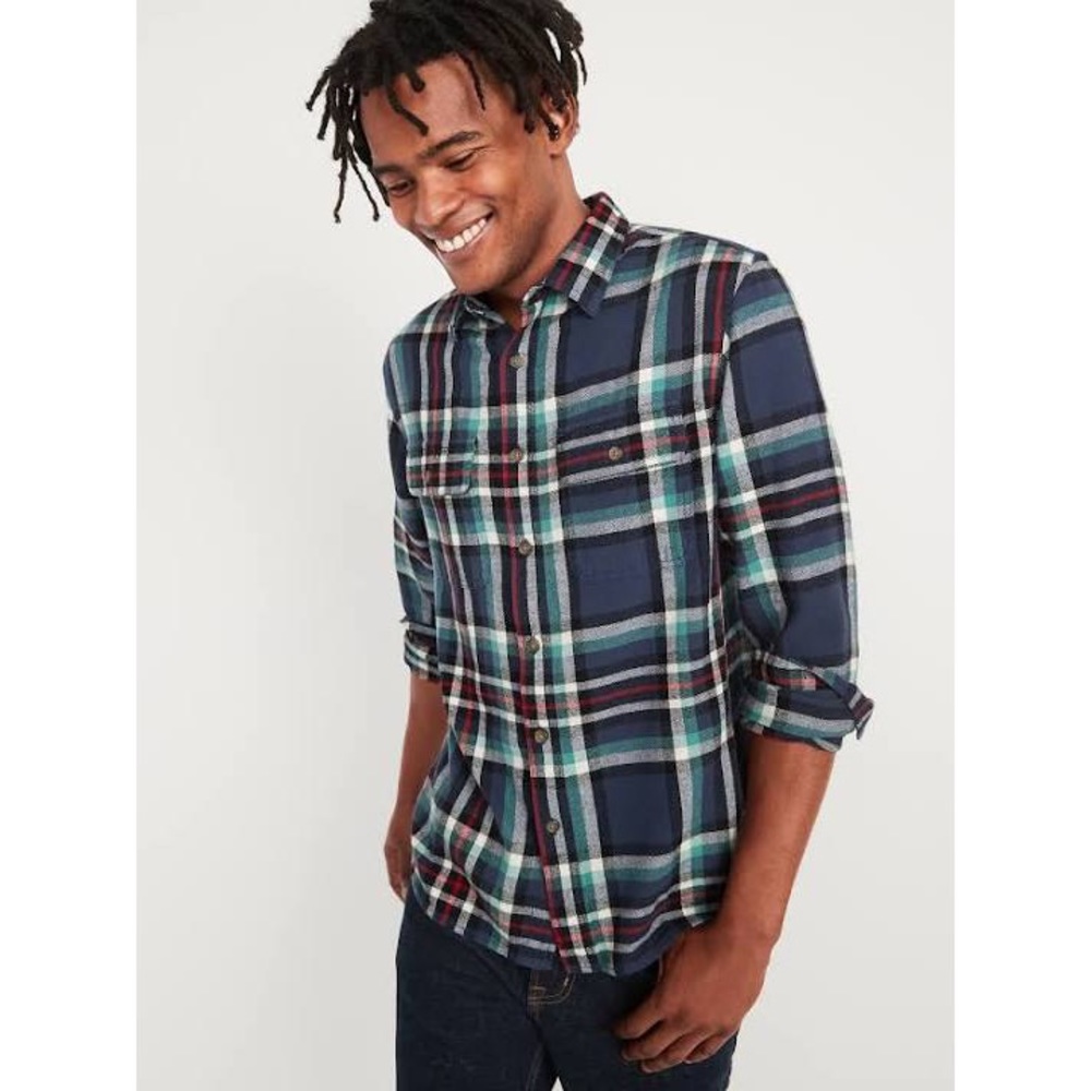 Old Navy Men’s Regular-Fit Plaid Flannel Shirt